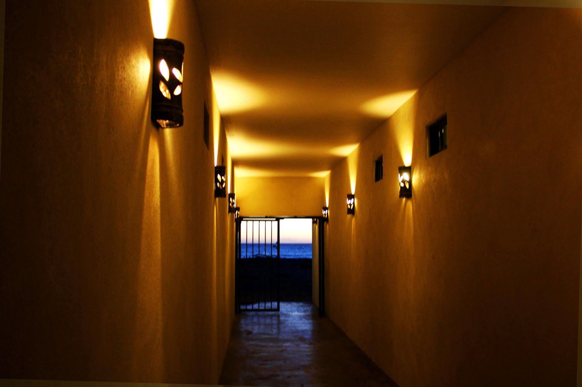 Tortugas Cerritos Beachfront Hotel El Pescadero  Exterior foto